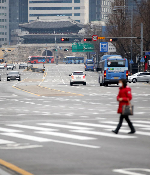 주말 도심 한산