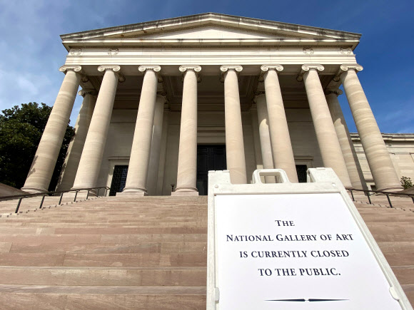 코로나19로 문 닫은 워싱턴 국립미술관