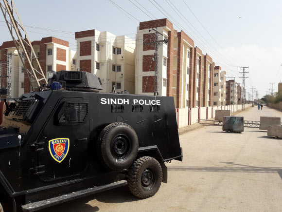 코로나19 격리시설로 개조된 파키스탄 아파트