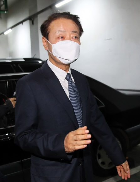 미래한국당 당사 도착한 한선교 대표