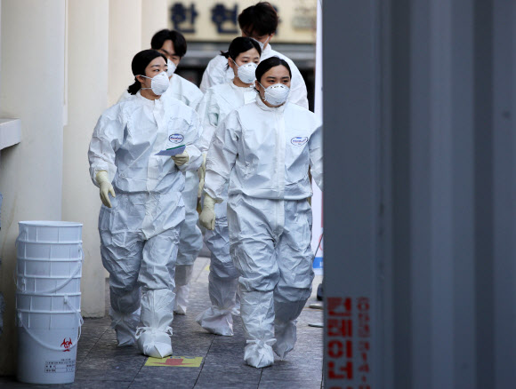 ‘코로나19’와의 전쟁 최전선으로