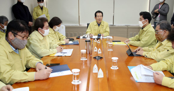 시도 교육감 간담회서 발언하는 정세균 총리