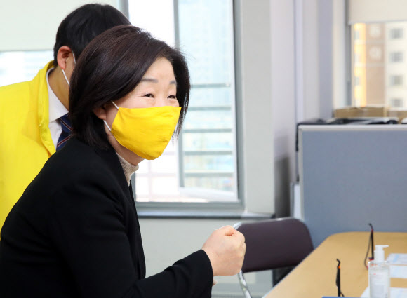 코로나19 소상공인 응원하는 심상정