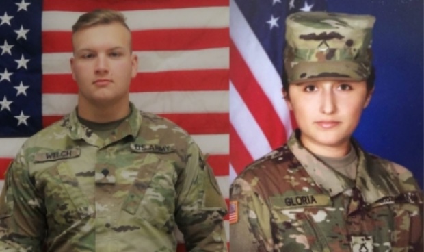 연달아 사망한 주한미군 장병들, 미 2사단 소속 클레이 웰치(왼쪽) 상병과 조 글로리아 일병.