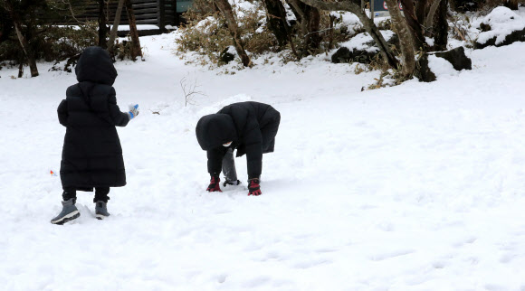 4월 중순의 한라산 폭설