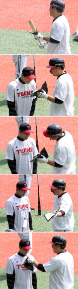 김현수의 위험한 행동(?)