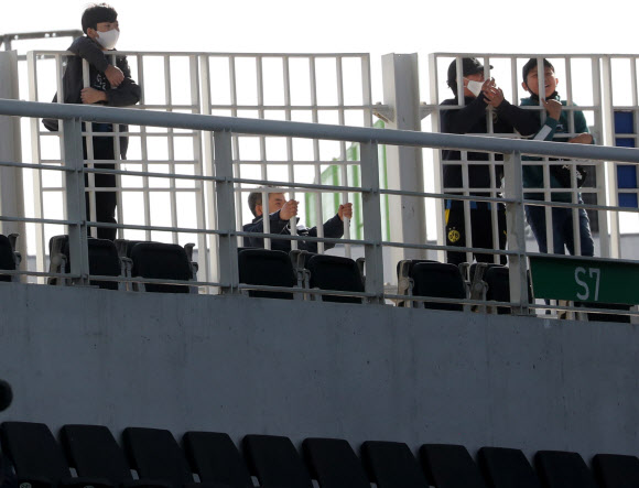 반가워요! 축구!