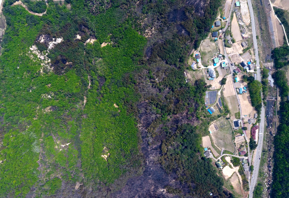 민가 지척까지 남은 고성 산불의 흔적