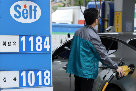 휘발유 가격 1,184원 기록