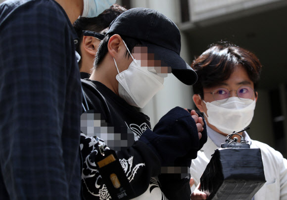 영장실질심사 마친 텔레그램 ‘주홍글씨’ 대화방 운영진