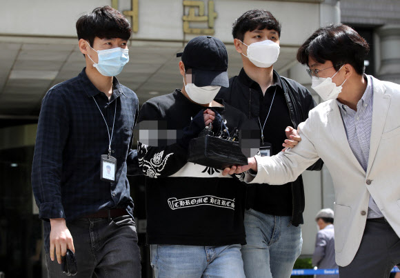 영장실질심사 마친 텔레그램 ‘주홍글씨’ 대화방 운영진