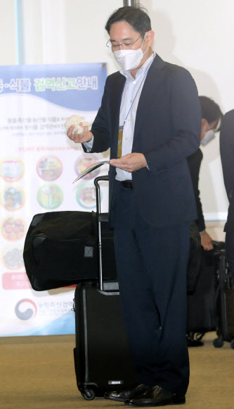 중국 출장 마친 이재용 부회장