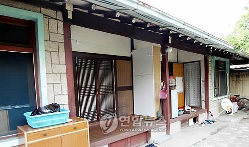 광주시가 광주 출신으로 중국 3대 음악가인 정율성 선생의 생가에 역사공원과 기념관을 만든다. 사진은 남구 양림동 정율성 선생 생가.<br>광주 연합뉴스