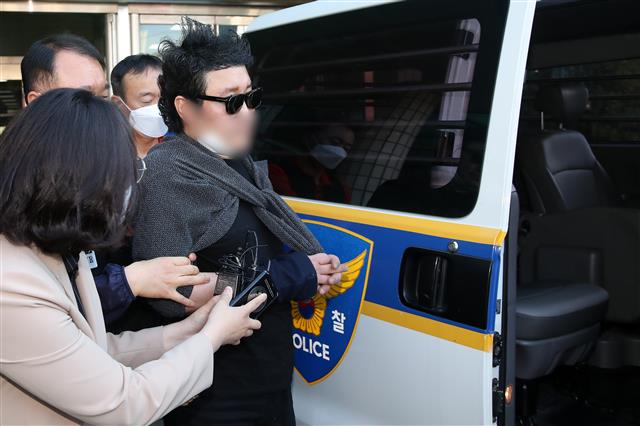 ‘경비원 폭행?폭언’ 아파트 입주민 검찰 송치