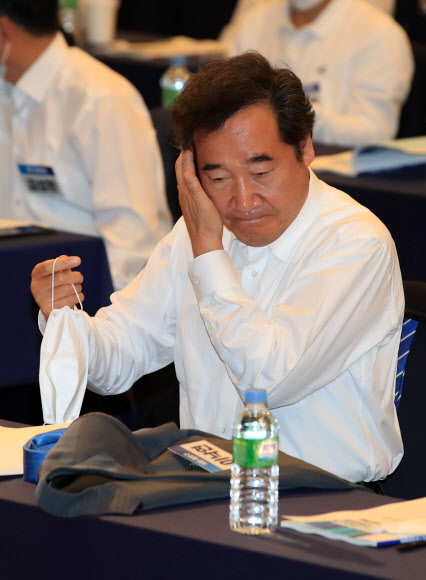 워크숍 참석한 이낙연 당선인