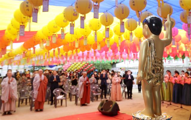 봉축법요식 열리는 울산 정토사