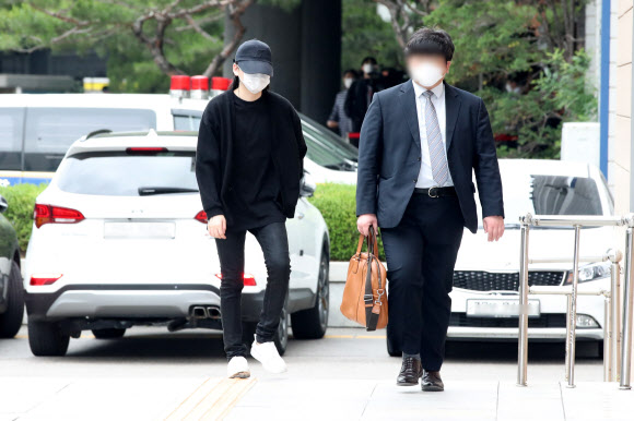 법정 향하는 장용준