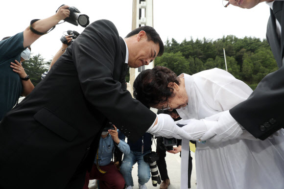 ‘67년 만에 전해진 전사자 통지서’