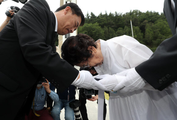 ‘67년 만에 전해진 전사자 통지서’