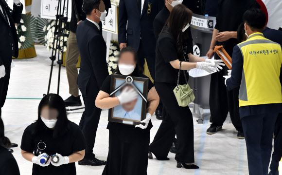 이천 물류창고 화재 희생자 합동영결식