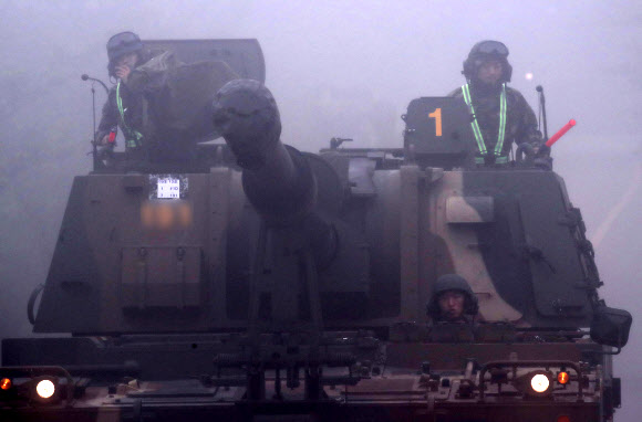 K9 자주포 안갯속 기동