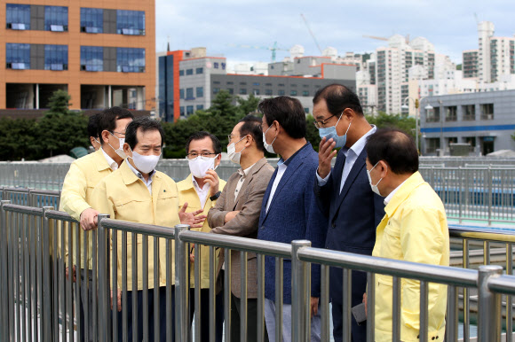 인천 부평정수장 찾은 정세균 국무총리