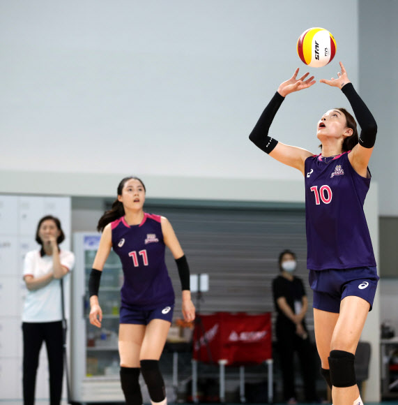 김연경 훈련 열중