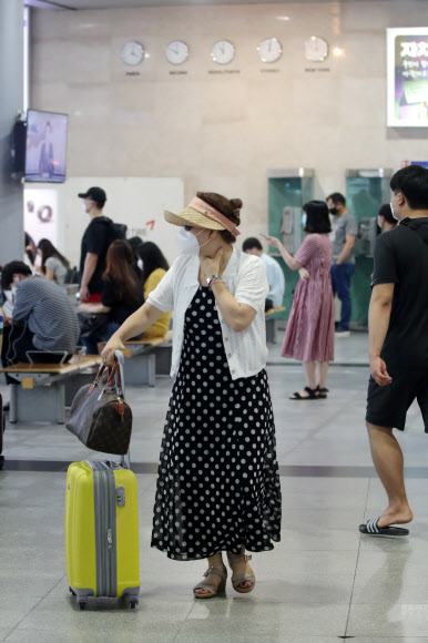 휴가철에도 방역 수칙 ‘유념’