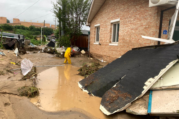 폭우가 남기고 간 자국