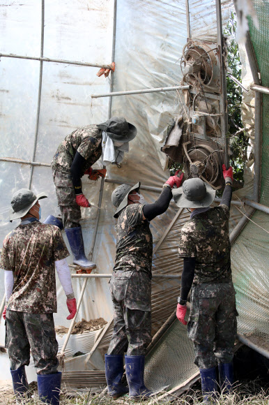 광복절 맞아 수해 복구 총력