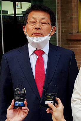 차명진 전 의원, 광화문 집회 참석 후 코로나19 ‘확진’