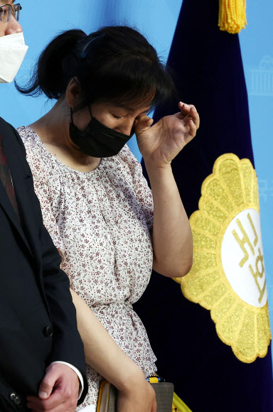 ‘끝나지 않는 슬픔’