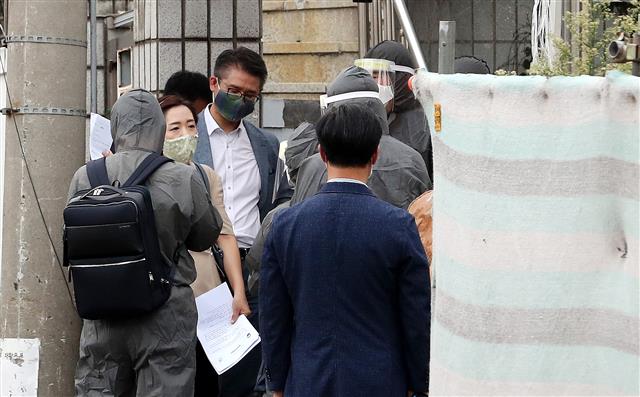 역학조사 대비하는 강연재 변호사