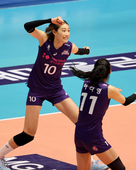 돌아온 김연경