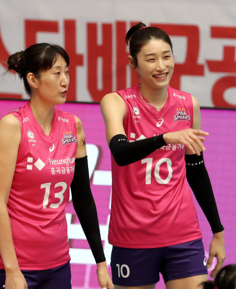 김연경 ‘밝은 표정으로’