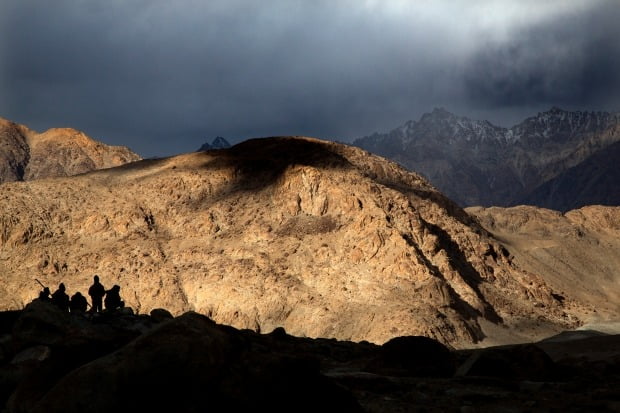 인도와 중국의 국경을 형성하는 히말라야산맥을 통과할 수 있는 요충지인 인도 라다크 지역 전경, 라다크 AP 연합뉴스