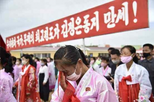 ‘수해 복구’ 강북리 주민, 새집 입주 앞두고 눈물