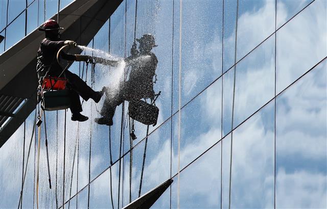 가을 하늘 청소