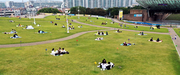 가을 나들이도 거리 두기는 충분히