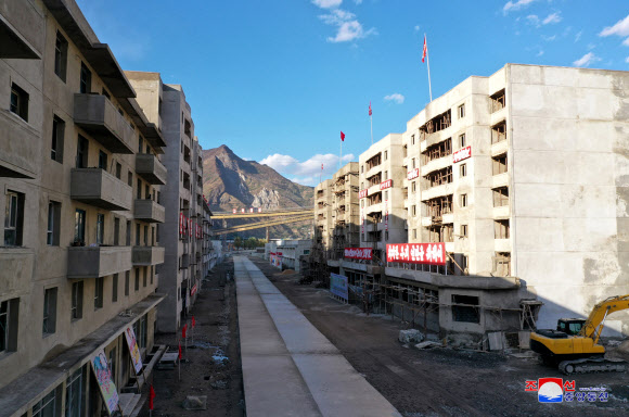 북한 함경남도 검덕지구 피해 복구 현장