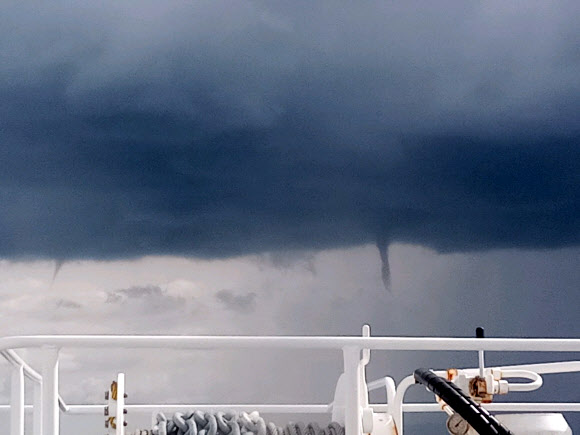 울릉도 부근 용오름