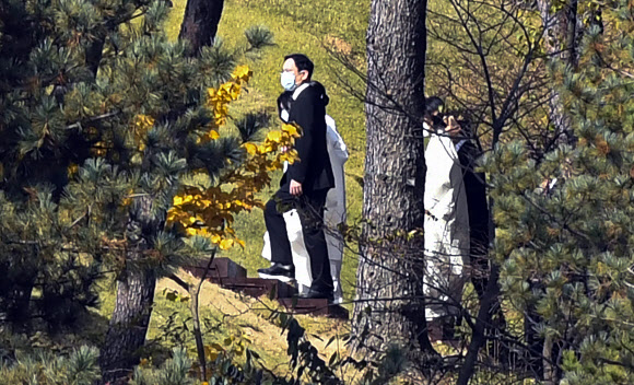 운구 행렬 따르는 이재용과 유가족들