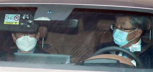 긴장감 도는 이명박 전 대통령 측근들