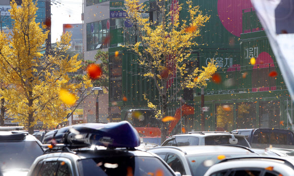 ‘저무는 가을’