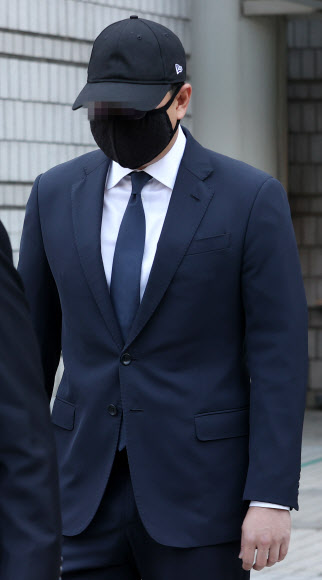 선고공판 마친 종근당 장남