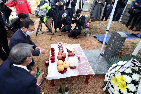 5·18 행방불명자 찾기 다시 시작’무명열사’ 이름 찾는다