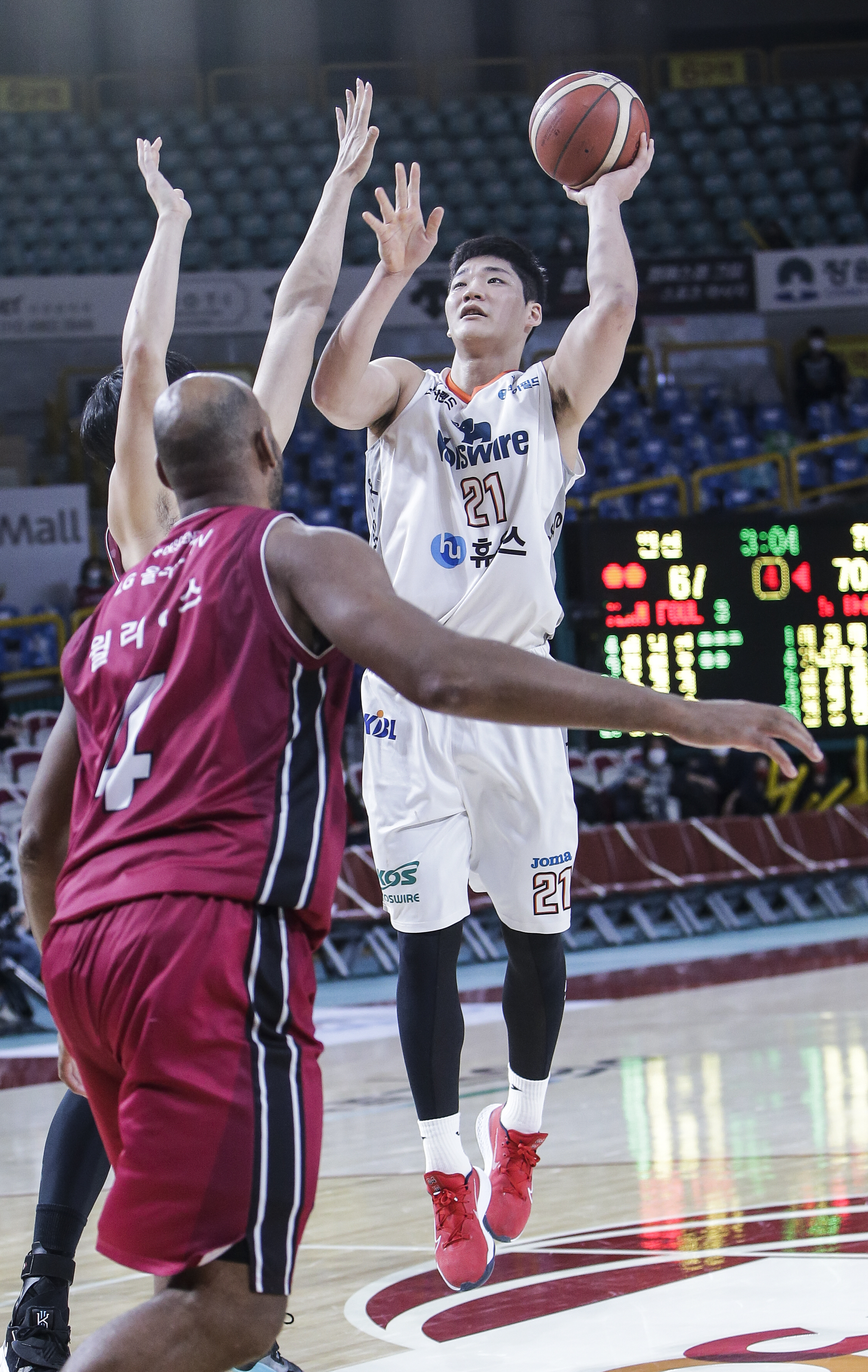 전자랜드 이대헌. KBL 제공