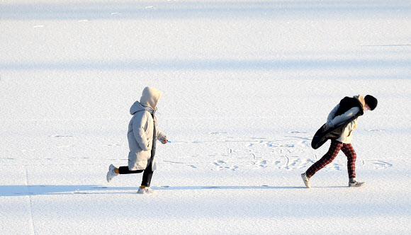 눈과 함께 찾아온 동심