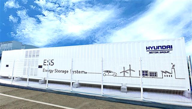 현대자동차 울산공장에 설치된 태양광 발전소와 연계한 2MWh급 전기차 배터리 재사용 에너지저장장치(ESS). 현대자동차그룹 제공