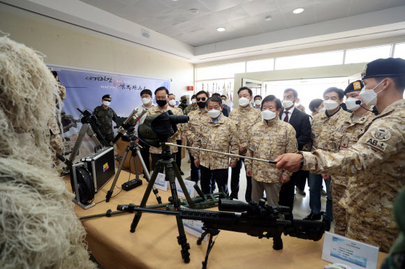 아크부대 방문한 박병석 국회의장